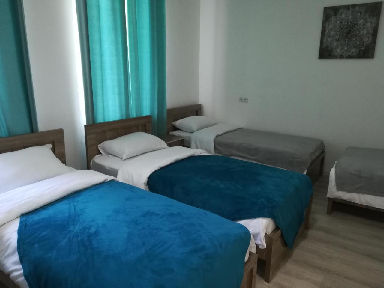 Family Нotel Banuri คูทายสิ ภายนอก รูปภาพ